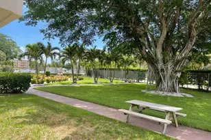 502 Davis Rd, Palm Springs, FL 33461 - Photo 44