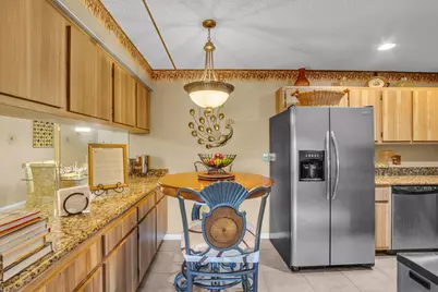 1012 Green Pine Boulevard #H2, West Palm Beach, FL 33409 - Photo 6