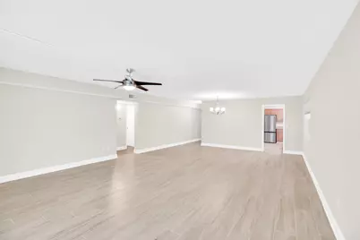 2333 Indian River Boulevard #108, Vero Beach, FL 32960 - Photo 14