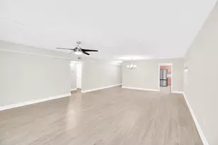 2333 Indian River Blvd, Vero Beach, FL 32960 - Photo 14