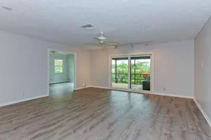 12698 SE Cascades Ct, Hobe Sound, FL 33455 - Photo 8