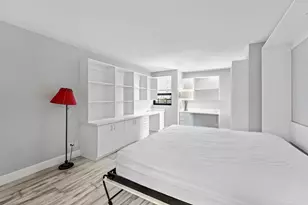 5280 N Ocean Dr, Singer Island, FL 33404 - Photo 16