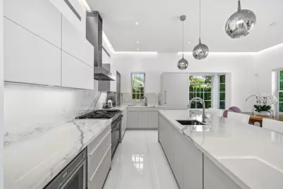 157 Peruvian Avenue, Palm Beach, FL 33480 - Photo 12