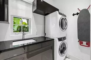 157 Peruvian Ave, Palm Beach, FL 33480 - Photo 18