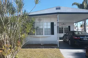 12 Universidad Ln, Port Saint Lucie, FL 34952 - Photo 2