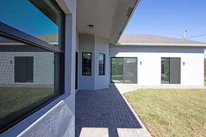 4689 SW Tacoma Street, Port Saint Lucie, FL 34953 - Photo 4