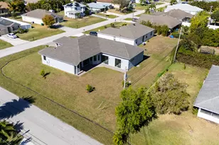 4689 SW Tacoma St, Port Saint Lucie, FL 34953 - Photo 52