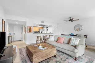 11863 Wimbledon Circle, Wellington, FL 33414 - Photo 8