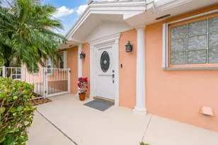 12045 SW Elsinore Dr, Port Saint Lucie, FL 34987 - Photo 2