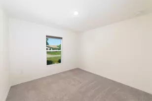 1381 SE Bayharbor St, Port Saint Lucie, FL 34983 - Photo 18