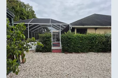 791 SW Dolores Avenue, Port Saint Lucie, FL 34983 - Photo 12