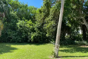 956 Tulip Ln, Vero Beach, FL 32963 - Photo 38