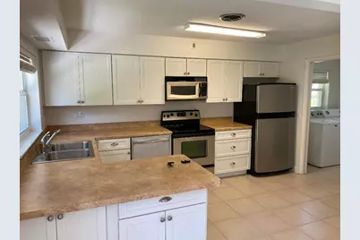 956 Tulip Lane, Vero Beach, FL 32963 - Photo 4