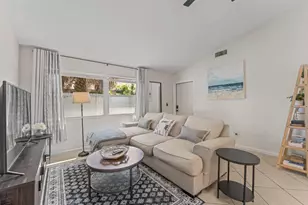 8745 Sol Terrace, West Palm Beach, FL 33403 - Photo 4