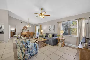 615 SE Dean Terrace, Port Saint Lucie, FL 34984 - Photo 10