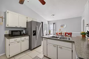 615 SE Dean Terrace, Port Saint Lucie, FL 34984 - Photo 18