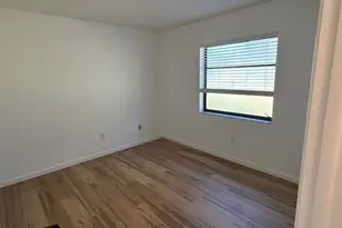 761 Park Ave, Lake Park, FL 33403 - Photo 8