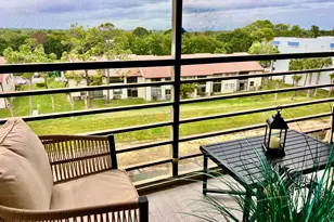 7770 Tahiti Ln, Lake Worth, FL 33467 - Photo 4