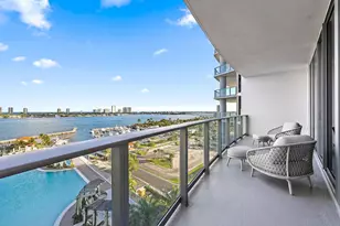 220 Lake Shore Dr, Lake Park, FL 33403 - Photo 6