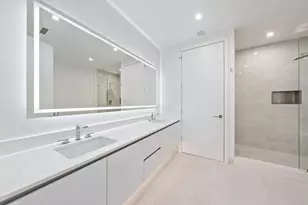 220 Lake Shore Dr, Lake Park, FL 33403 - Photo 16