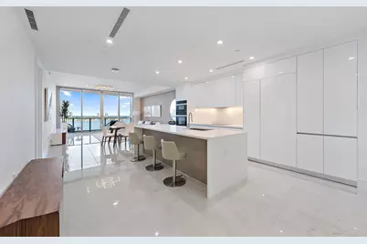 220 Lake Shore Drive #1008, Lake Park, FL 33403 - Photo 8