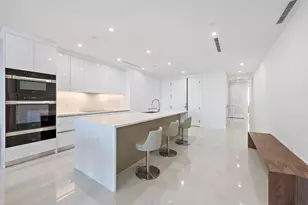220 Lake Shore Dr, Lake Park, FL 33403 - Photo 10