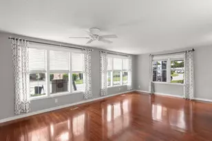 395 NE Jade Cir, Jensen Beach, FL 34957 - Photo 14