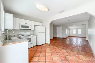 2735 Richard Rd, West Palm Beach, FL 33403 - Photo 4