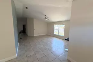 801 Desmoines Pl, Poinciana, FL 34759 - Photo 6