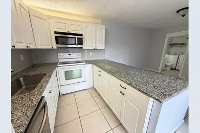 731 Springdale Circle, Lake Worth, FL 33461 - Photo 16