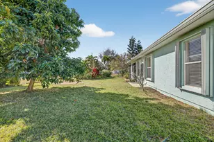 184 SW Uneeda Pl, Port Saint Lucie, FL 34953 - Photo 54