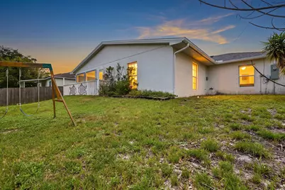 7856 101st Avenue, Vero Beach, FL 32967 - Photo 2