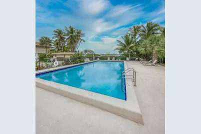 720 N Dixie Highway #601, Lantana, FL 33462 - Photo 14