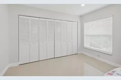 5735 Lakeview Mews Circle, Boynton Beach, FL 33437 - Photo 32