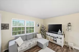 1506 SE Royal Green Cir, Port Saint Lucie, FL 34952 - Photo 18