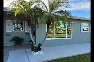 917 S Drive Terrace, Delray Beach, FL 33445 - Photo 2