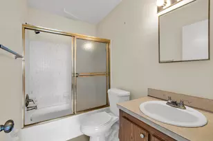 298 SW 6th St, Boca Raton, FL 33432 - Photo 18