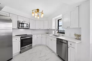 19800 Sandpointe Bay Dr, Tequesta, FL 33469 - Photo 54