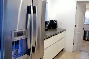 916 W Drew St, Lantana, FL 33462 - Photo 12