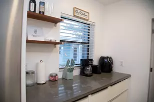 916 W Drew St, Lantana, FL 33462 - Photo 14