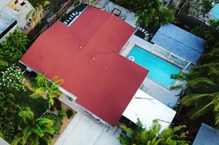 916 W Drew St, Lantana, FL 33462 - Photo 2