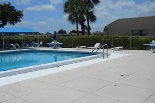 166 Lake Meryl Dr, West Palm Beach, FL 33411 - Photo 2