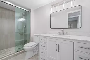 3024 Oakridge D, Deerfield Beach, FL 33442 - Photo 16