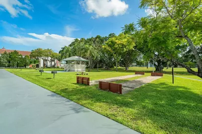3024 Oakridge D #3024, Deerfield Beach, FL 33442 - Photo 32