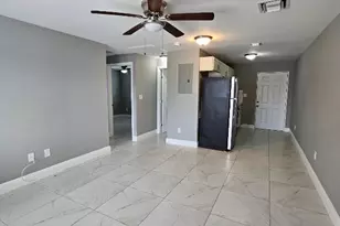 933 W 7th St, Riviera Beach, FL 33404 - Photo 2
