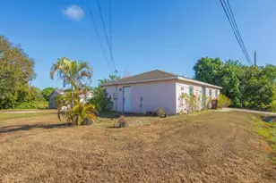 2436 42nd Pl, Vero Beach, FL 32967 - Photo 8