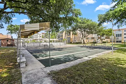 2811 Somerset Drive #404, Fort Lauderdale, FL 33311 - Photo 22