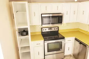 2811 Somerset Dr, Lauderdale Lakes, FL 33311 - Photo 6