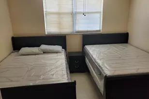 2811 Somerset Dr, Fort Lauderdale, FL 33311 - Photo 14