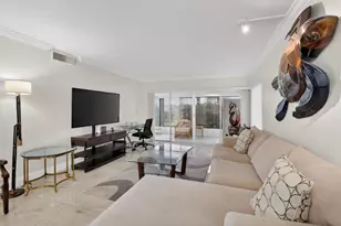 13729 Date Palm Ct, Delray Beach, FL 33484 - Photo 10